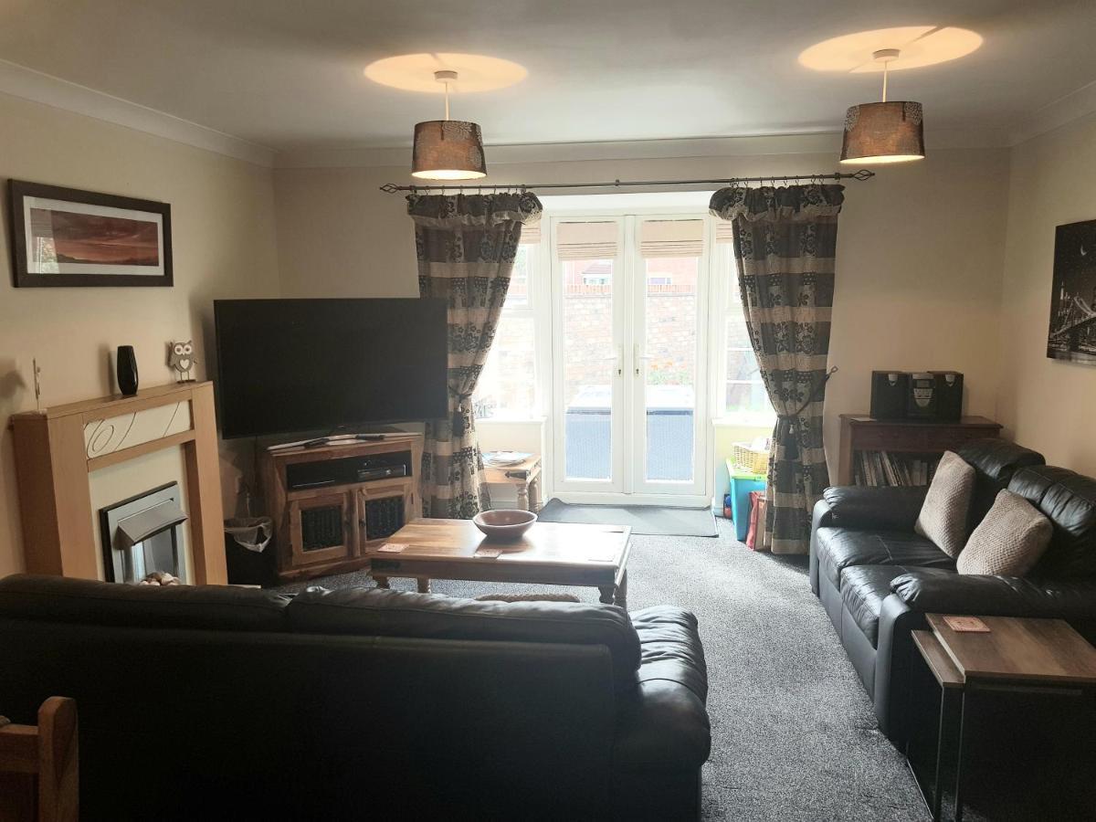 Park View Chase Villa York Exterior foto