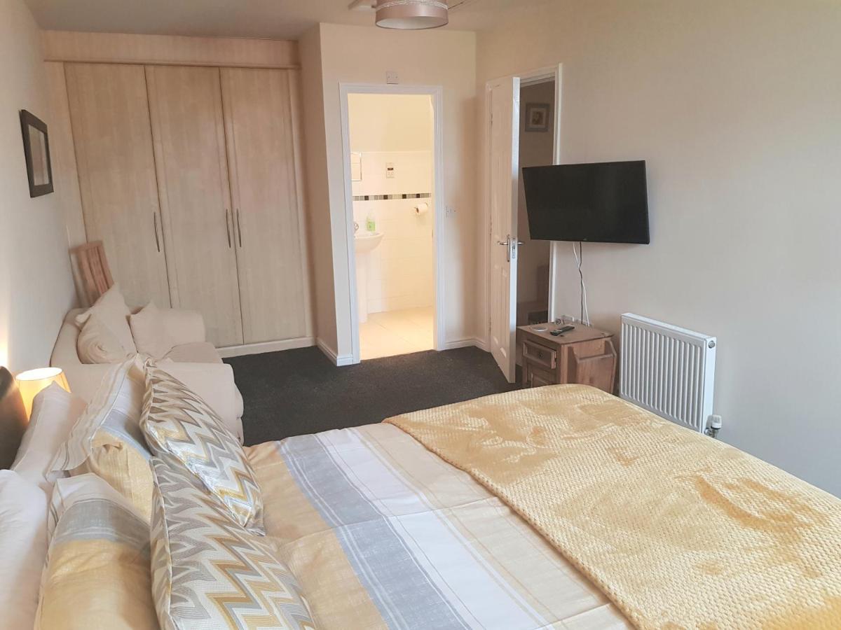 Park View Chase Villa York Exterior foto